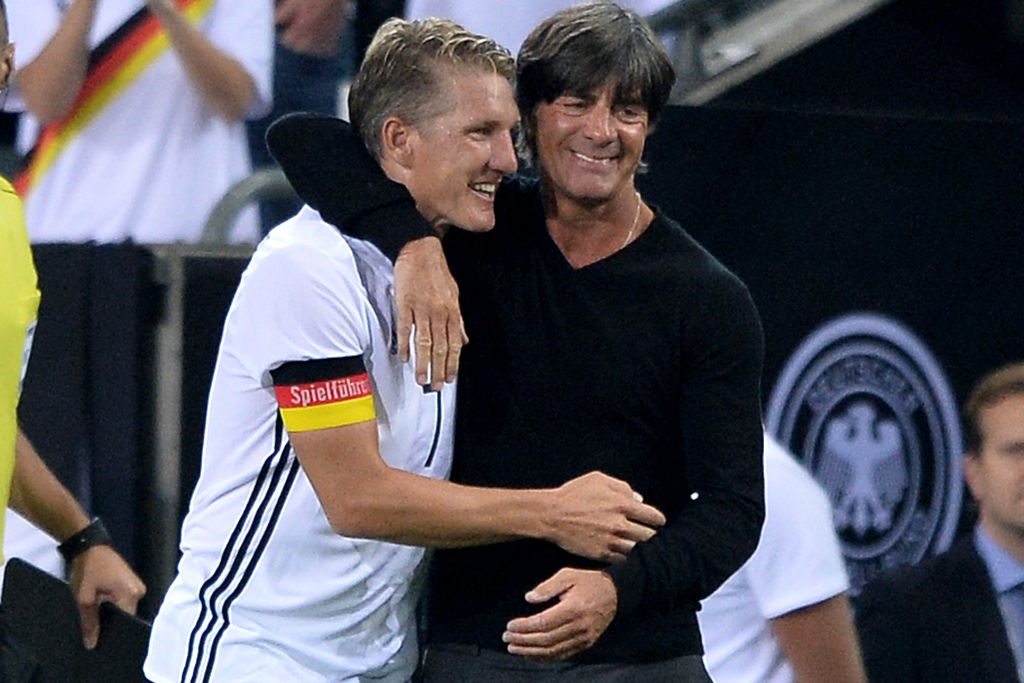 Schweinsteiger khoc khi chia tay DT Duc anh 5