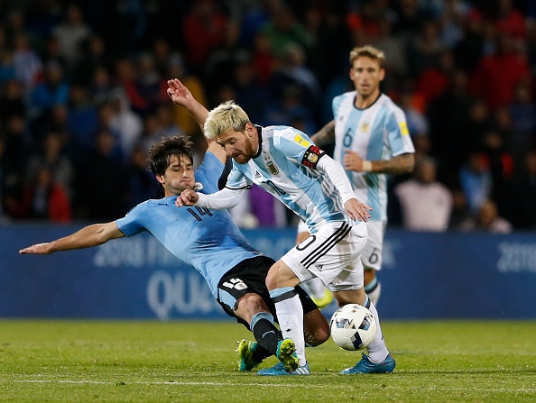 CDV Argentina cam on Messi anh 8