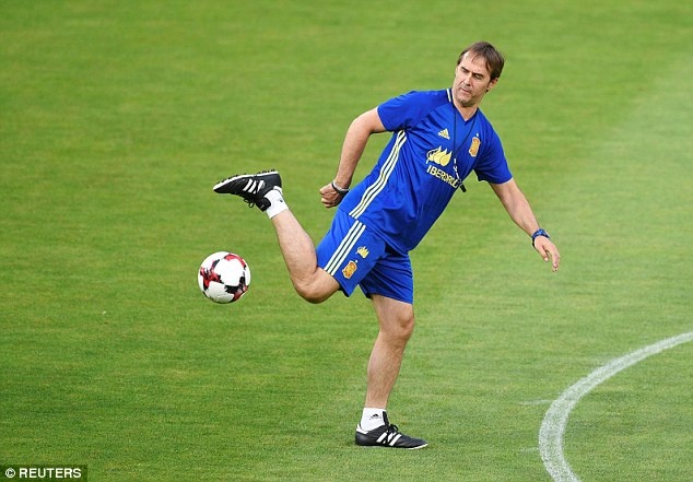 De Gea tang ao dau cho fan nhi anh 9