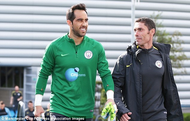 Man City san sang cho tran gap MU anh 2