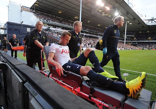 Tottenham tra gia dat cho tran thang doi cua David Moyes hinh anh