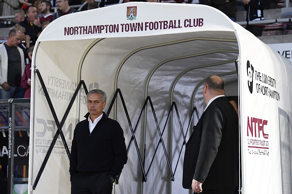 MU thang 3-1 tai League Cup anh 4