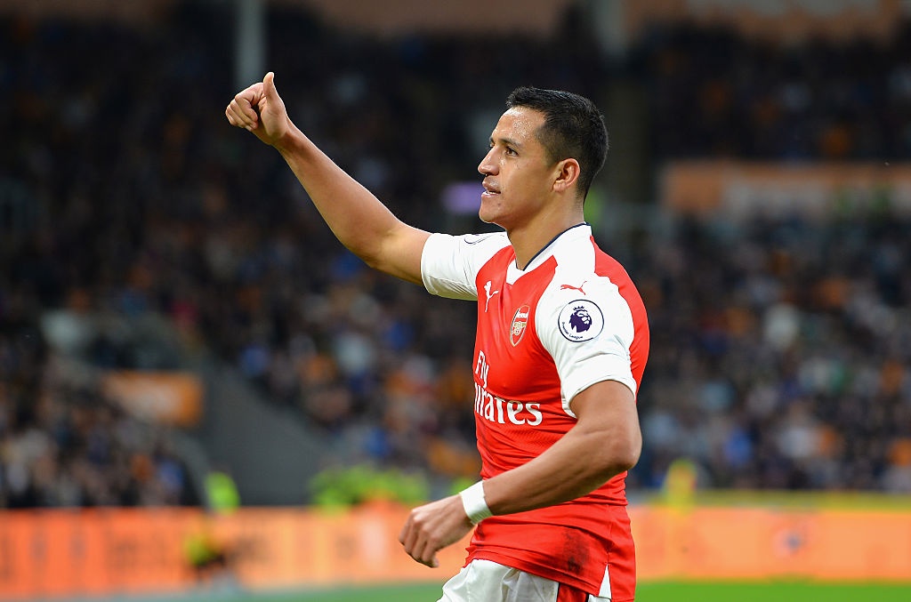 Nhung cau thu khoac ao so 7 anh 6