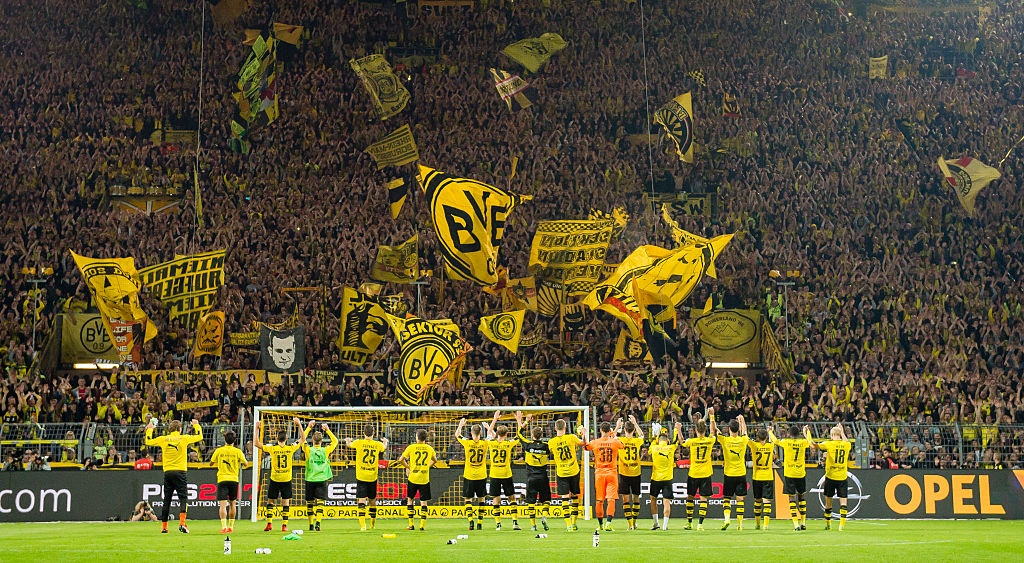 Dortmund đe dọa ngôi đầu của Bayern ảnh 8 Dortmund de doa ngoi dau cua Bayern anh 8
