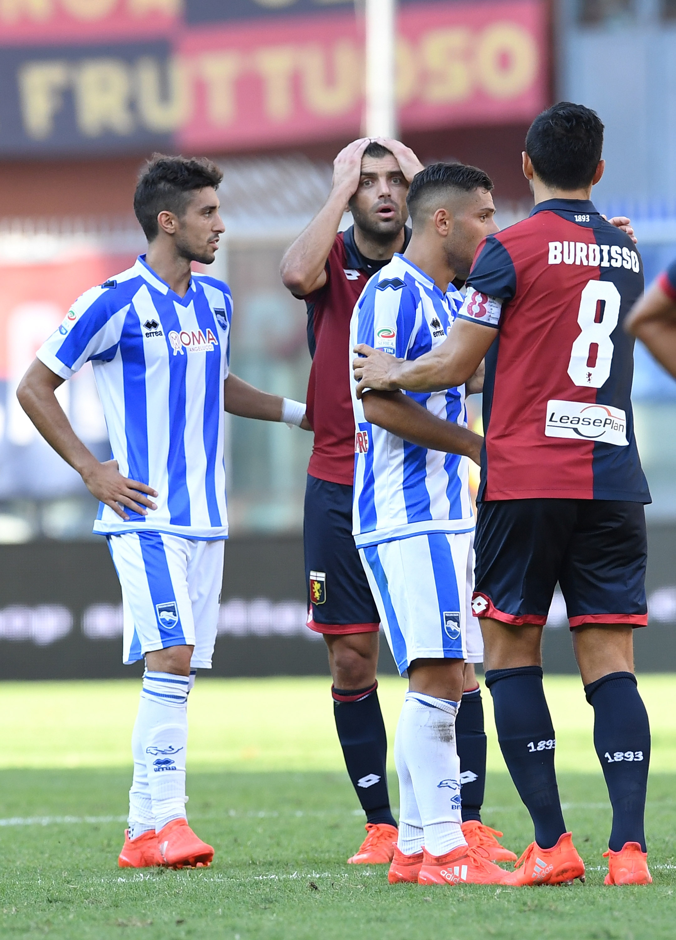 Con trai Diego Simenone ghi ban anh 5