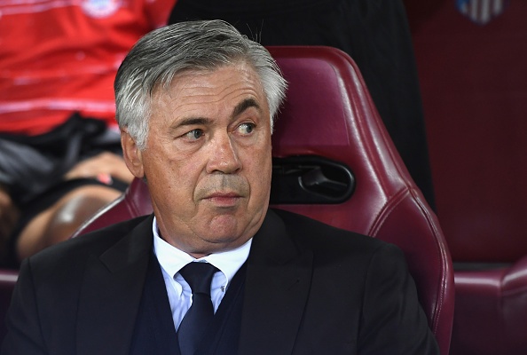 Ancelotti tuc gian voi loi choi cua Bayern anh 1