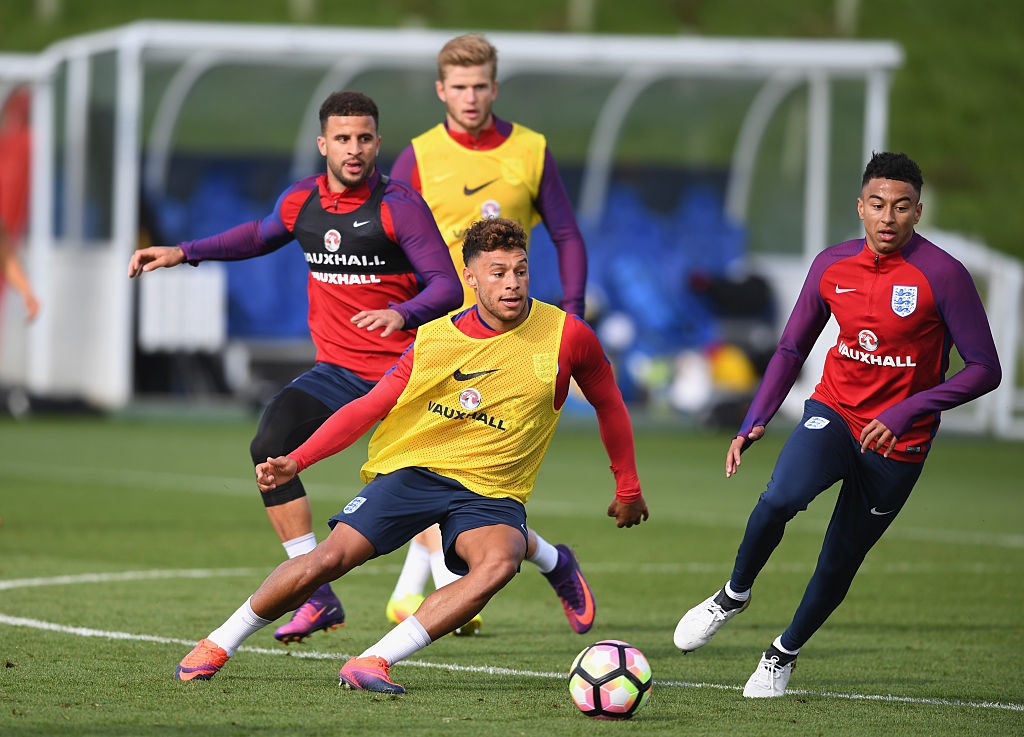 Dele Alli xau kim dong doi anh 8