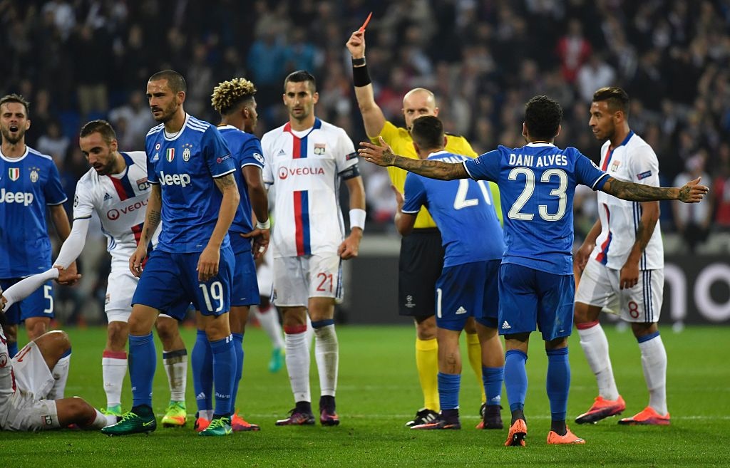 Buffon cản phá 11 m ảnh 7 Buffon can pha 11 m anh 7