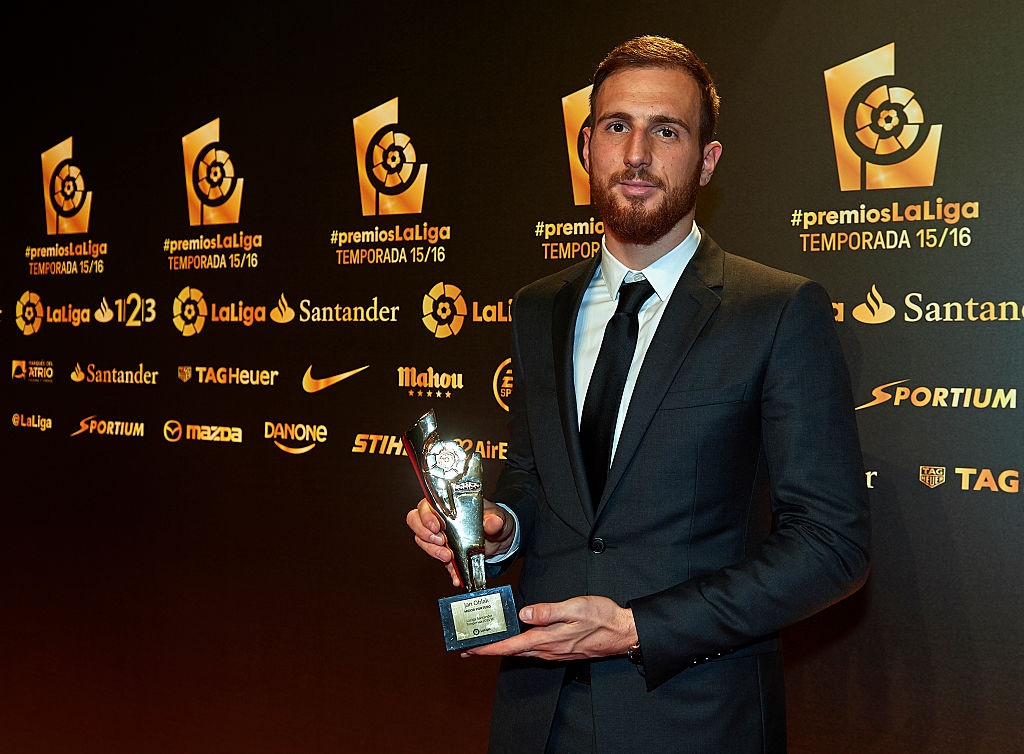 15 ngoi sao bi loai khoi de cu Qua bong vang anh 9