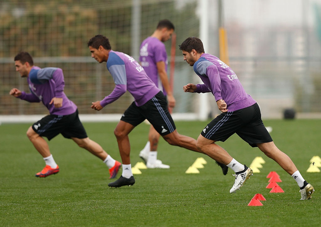 Ronaldo miệt mài tập luyện ảnh 5 Ronaldo miet mai tap luyen anh 5