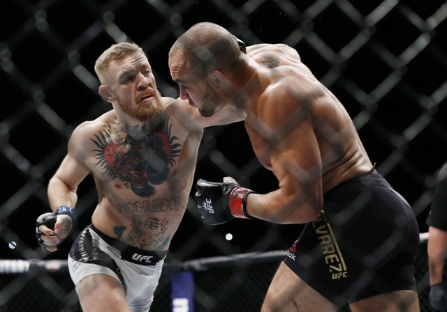 ‘gã điên’ McGregor đi vào lịch sử UFC ảnh 2 ‘ga dien’ McGregor di vao lich su UFC anh 2