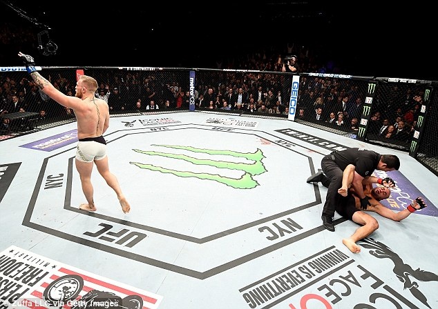 McGregor vui vẻ bên bạn gái ảnh 5 McGregor vui ve ben ban gai anh 5