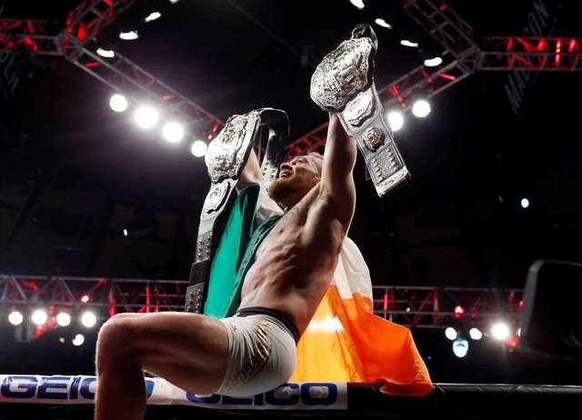 McGregor vui vẻ bên bạn gái ảnh 7 McGregor vui ve ben ban gai anh 7