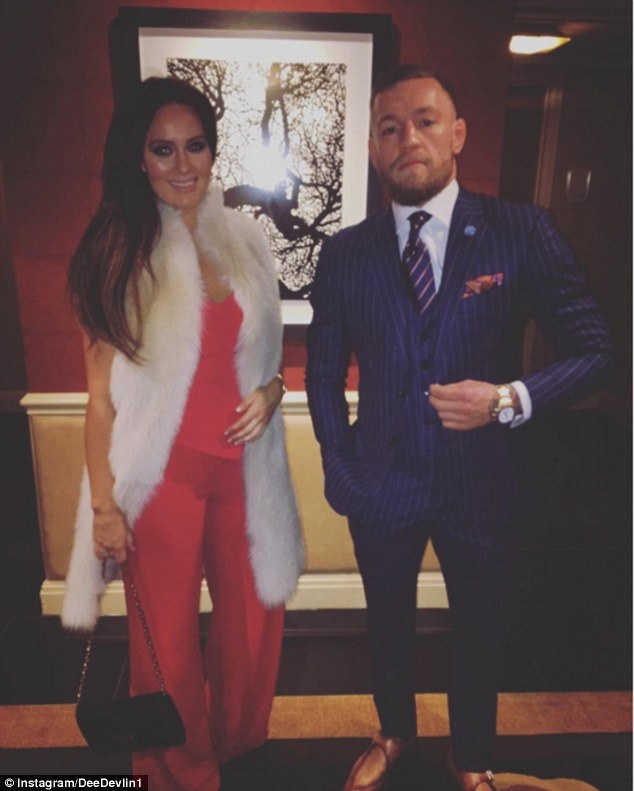 McGregor vui vẻ bên bạn gái ảnh 1 McGregor vui ve ben ban gai anh 1