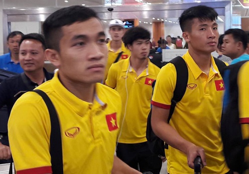 Tuyen Viet Nam da toi Yangon, quyet chinh phuc cup AFF hinh anh