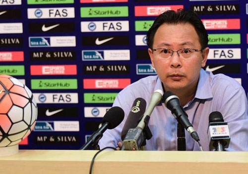 HLV Malaysia nhac hoc tro khong xem thuong Campuchia hinh anh