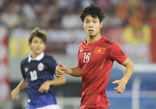 Tuyen Viet Nam gay bao khi vao ban ket voi 3 chien thang hinh anh