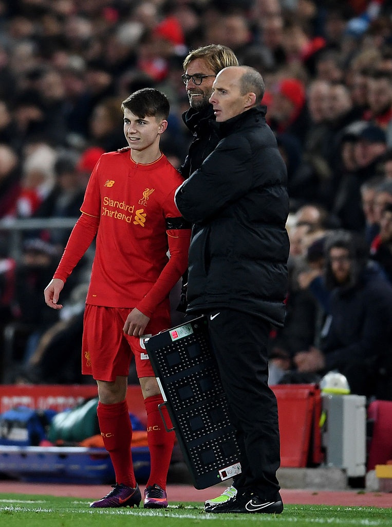 Liverpool vao ban ket League Cup anh 4