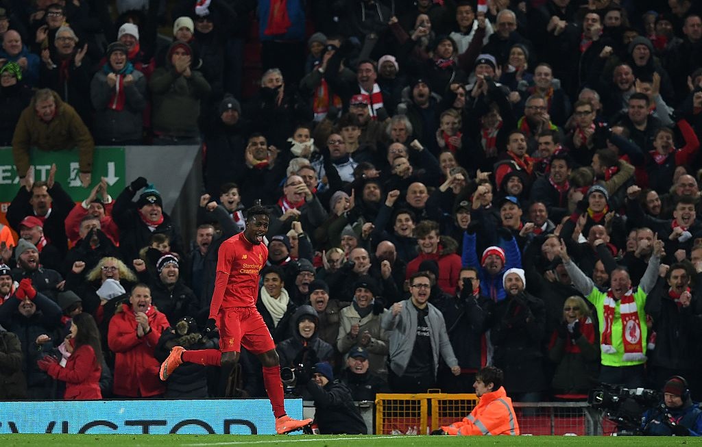 Liverpool vao ban ket League Cup anh 5