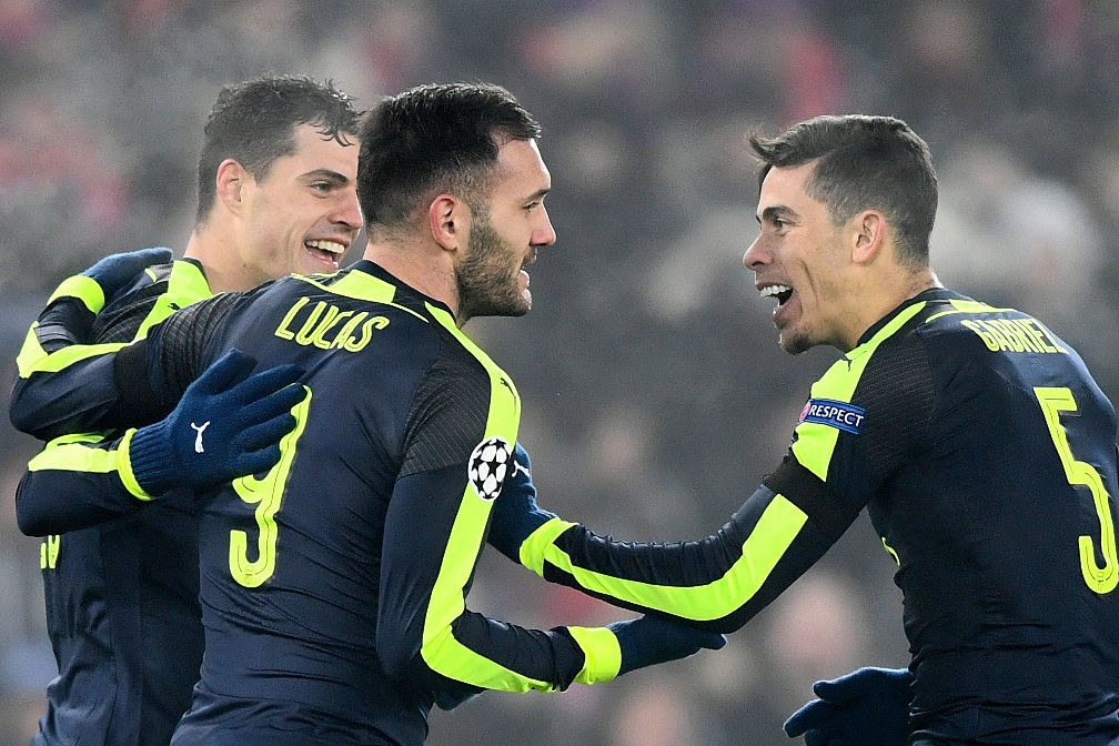 Arsenal dan dau bang o Champions League anh 10