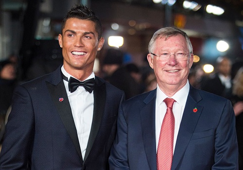 Nhung huyen thoai ung ho Ronaldo gianh Qua bong vang hinh anh