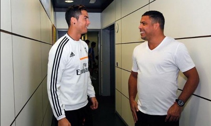 Nhung huyen thoai ung ho Ronaldo anh 5