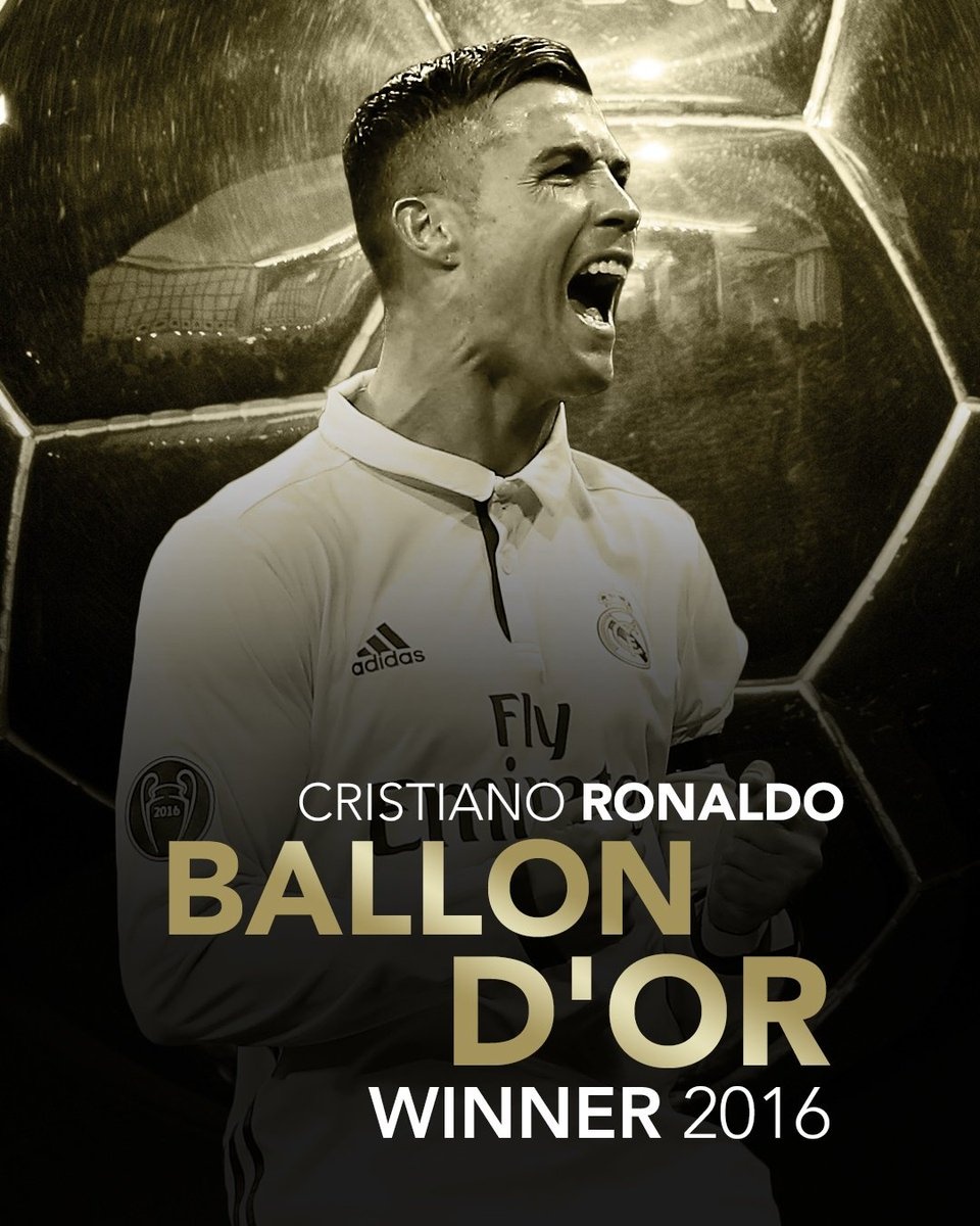 Ronaldo khoe anh gianh Qua bong vang 2016 anh 4