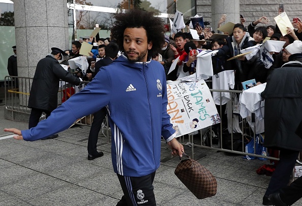 Ronaldo cuoi tuoi tren san tap anh 2