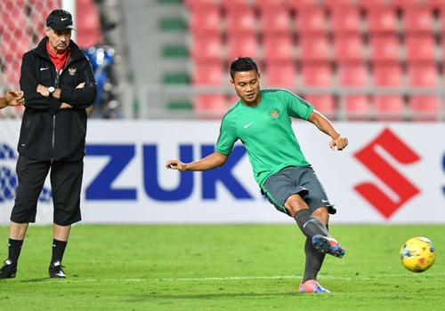 Indonesia luyen da phat dau Thai Lan o chung ket AFF Cup hinh anh