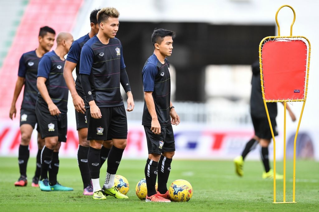 Kiatisak chạy bộ rèn thể lực ảnh 9 Kiatisak chay bo ren the luc anh 9