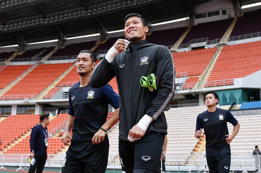 Kiatisak chạy bộ rèn thể lực ảnh 2 Kiatisak chay bo ren the luc anh 2