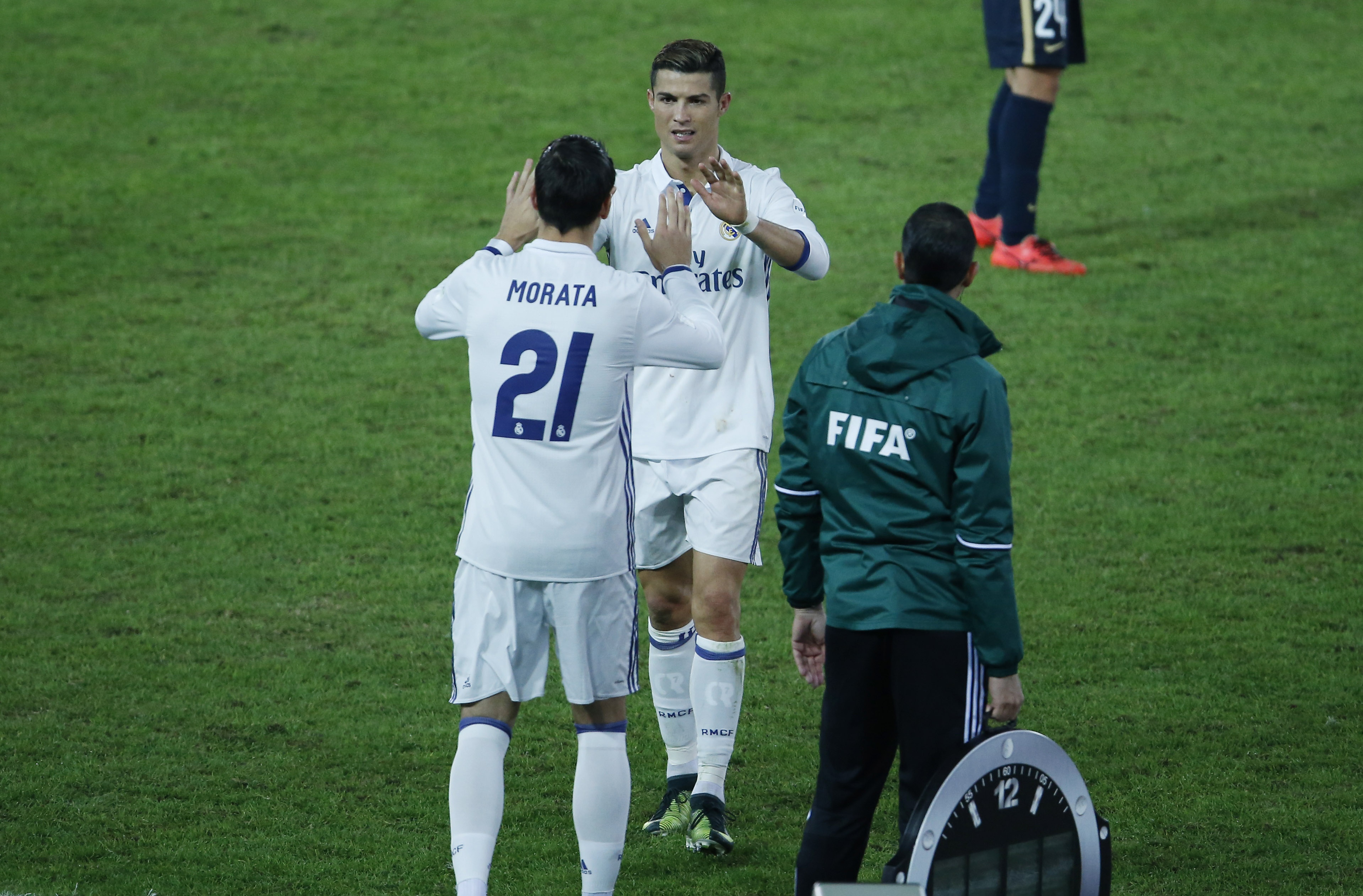 Ronaldo hay nhat FIFA Club World Cup 2016 anh 8