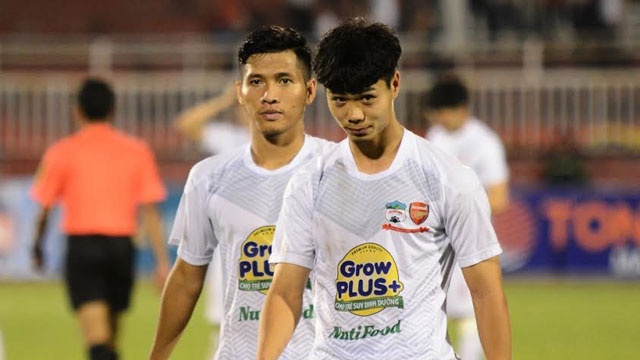 Cong Phuong va Xuan Truong sut hong luan luu, HAGL bi loai hinh anh