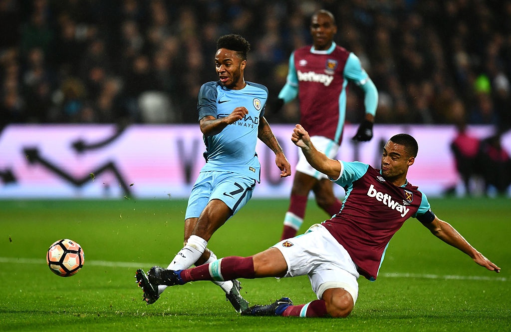 Aguero ghi ban dep mat cho Man City anh 3