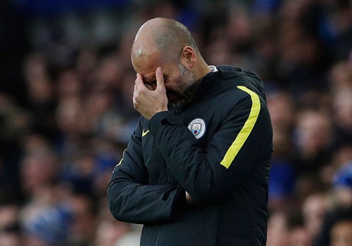 Everton 4-0 Man City: Doi bong cua Guardiola sup do hinh anh