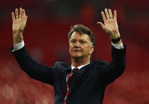 Louis van Gaal thong bao nghi huu hinh anh