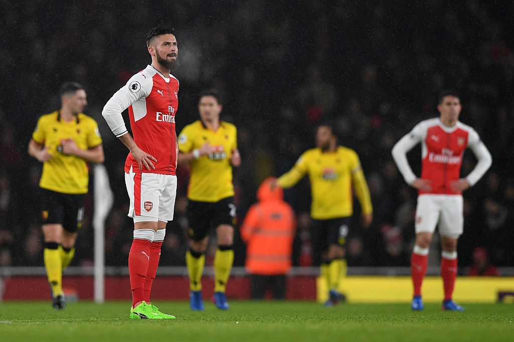 Arsenal thua 1-2 truoc Watford anh 6