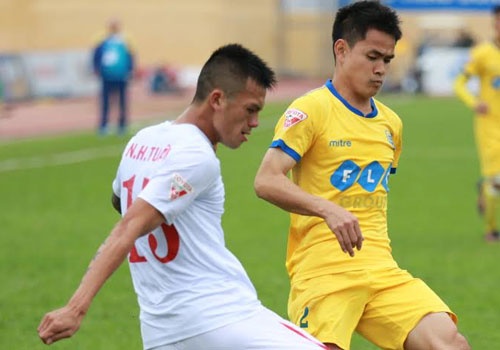 CLB Thanh Hoa gianh 3 diem nho ban thang phut bu gio hinh anh