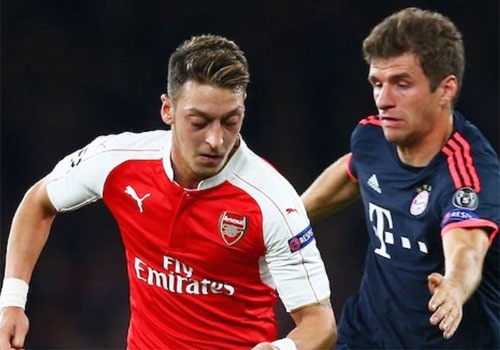 Cau thu Bayern thach Arsenal choi tan cong hinh anh