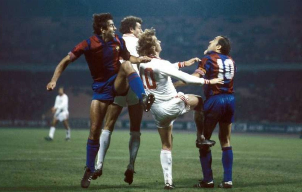 Nhung that bai dau don nhat cua Barca anh 10