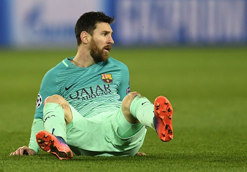 Messi gay that vong nhu the nao truoc PSG? hinh anh