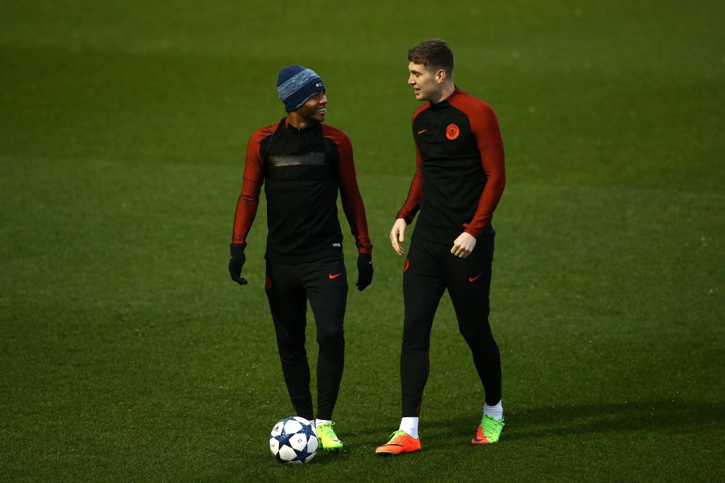 Pep Guardiola so nhat Falcao ben phia Monaco anh 6