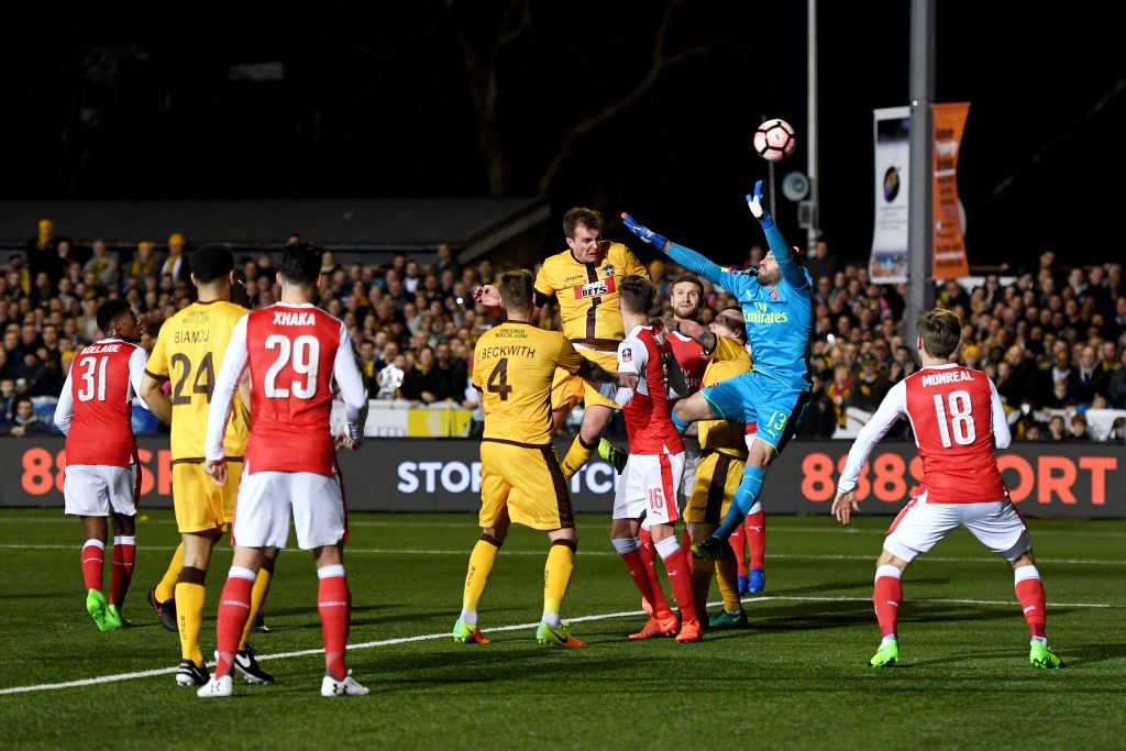 Fan cuong khong the can Arsenal thang anh 9