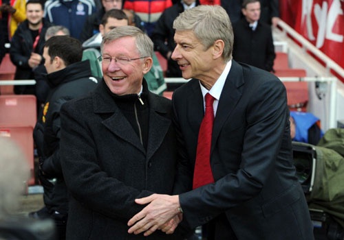 Arsene Wenger muon duoc nhu Sir Alex Ferguson hinh anh