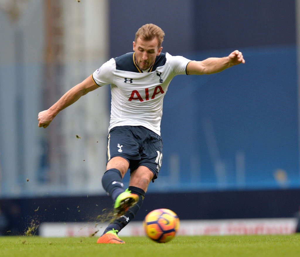 Kane giup Tottenham len vi tri thu 2 anh 7