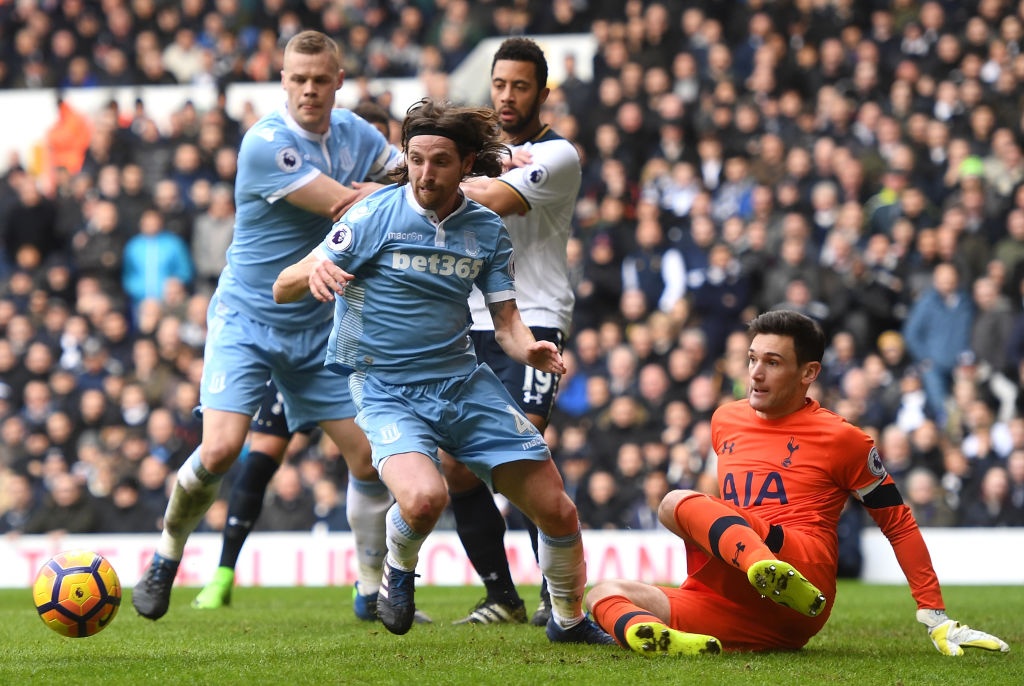 Kane giup Tottenham len vi tri thu 2 anh 2