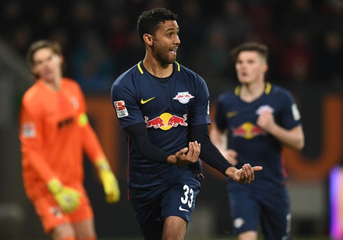 ‘Ngua o’ Leipzig hut hoi trong cuoc dua voi Bayern hinh anh