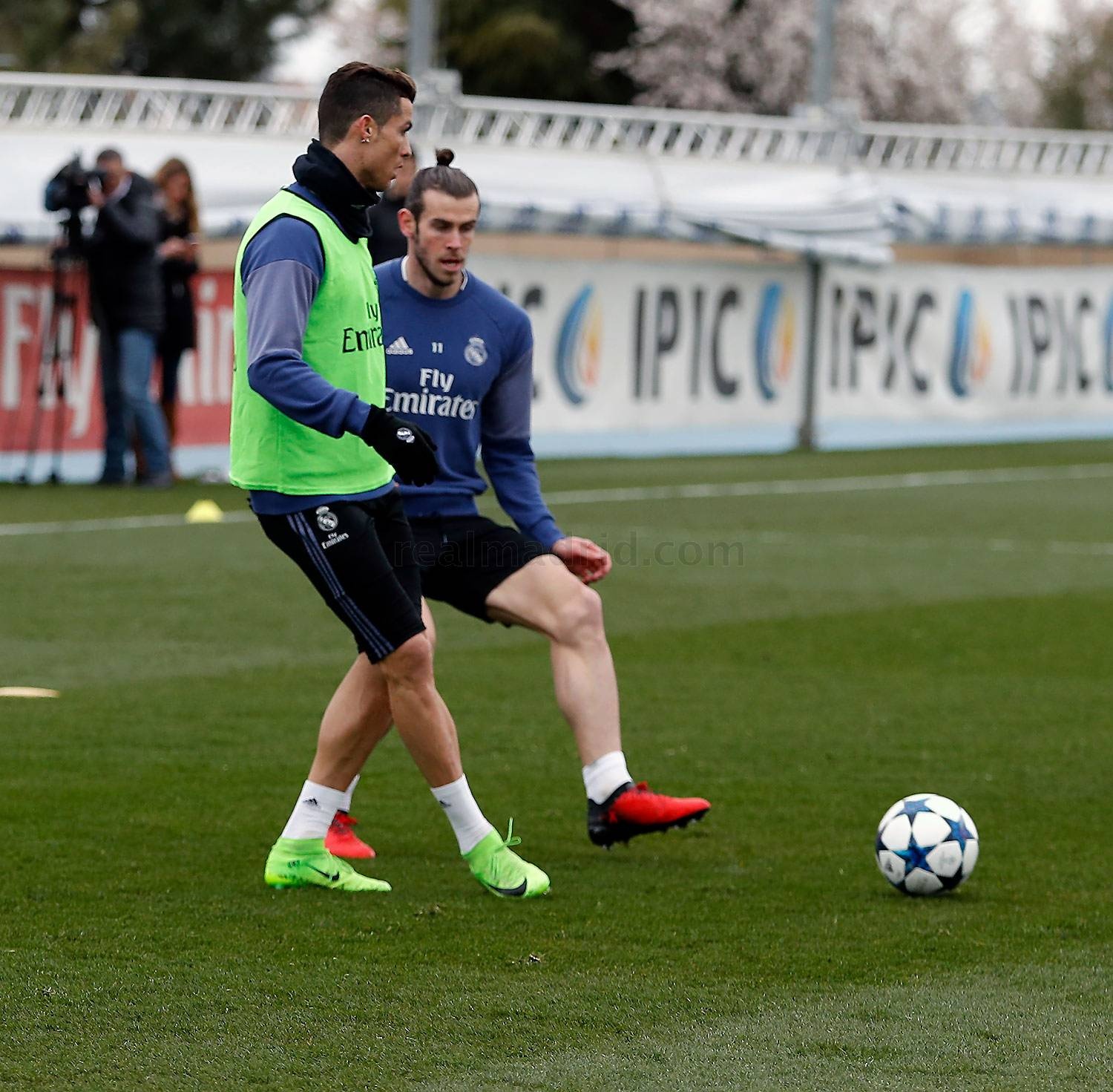 Ronaldo dem tin vui den cho Real Madrid anh 2