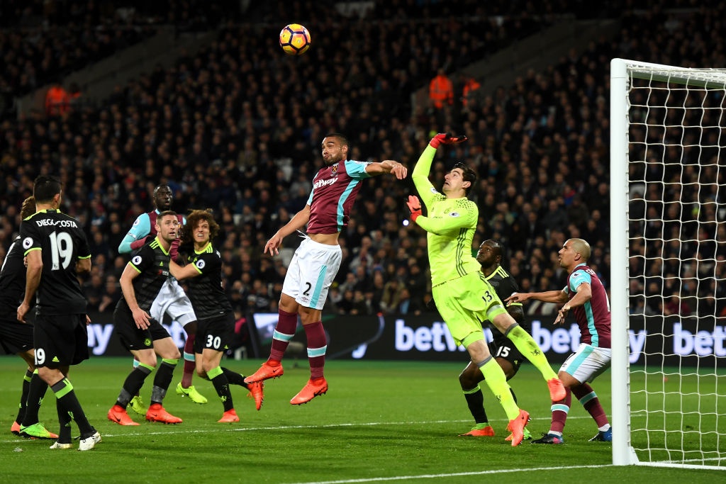 Costa giup Chelsea but toc ve dich anh 7