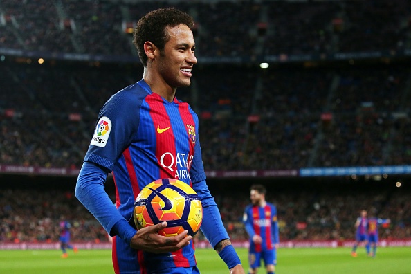 Neymar ca sut tung luoi PSG 2 lan anh 1